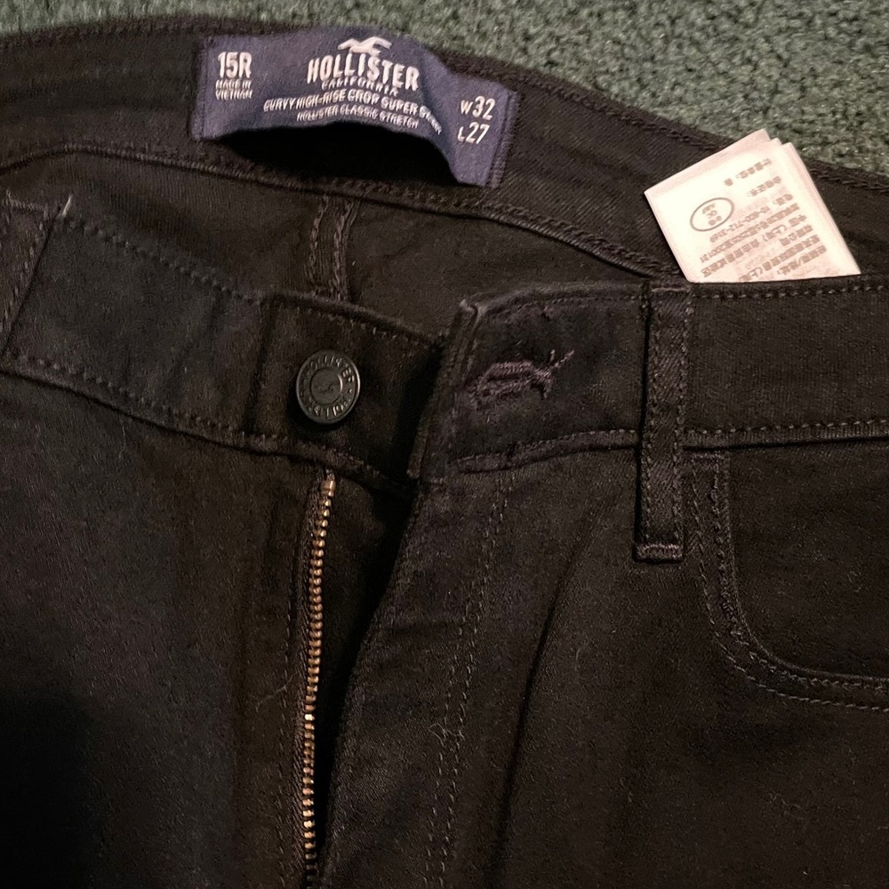 HOLLISTER BLANK CURVY SKINNY JEANS